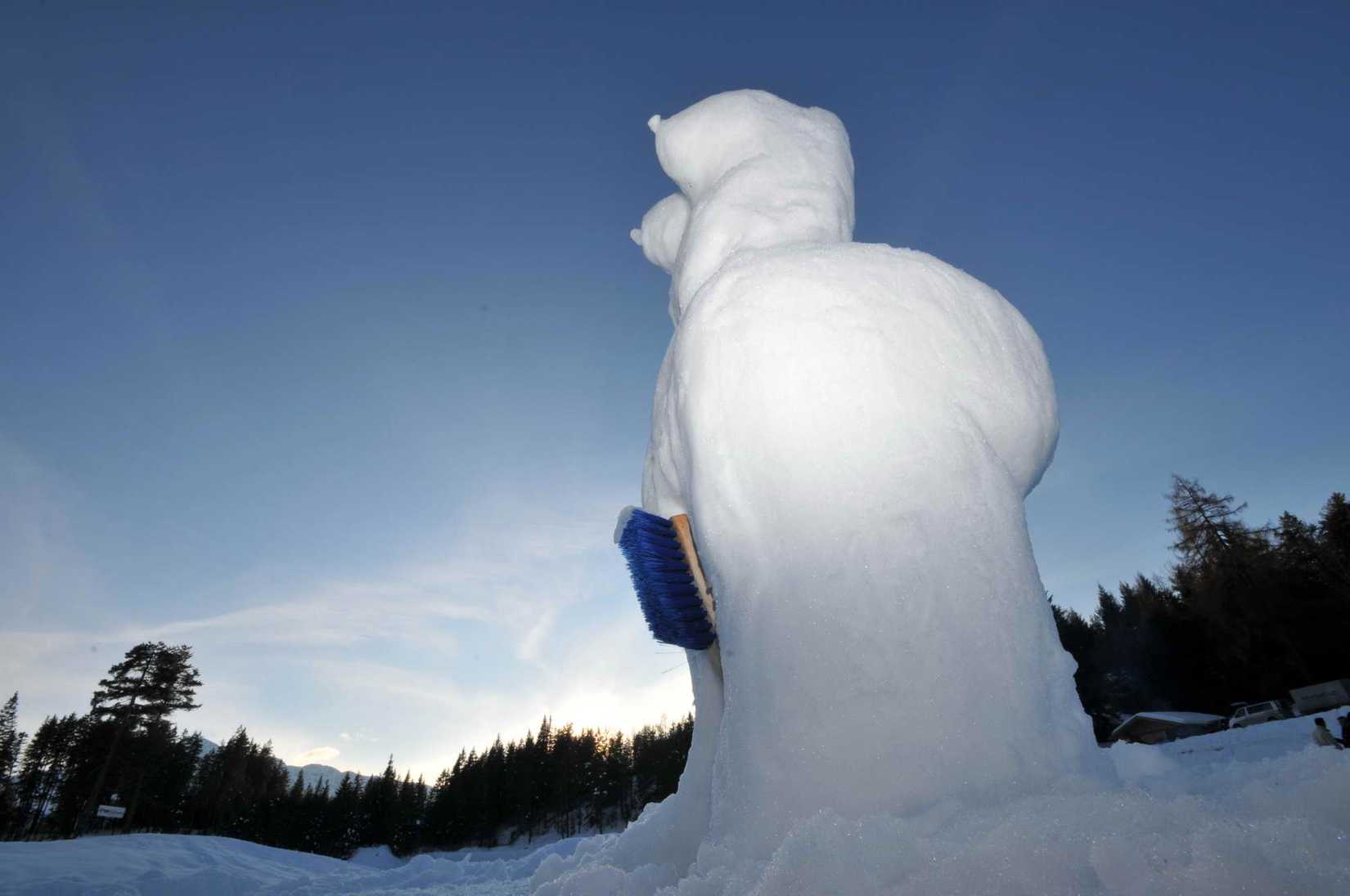 Abend-Events mit kreativen Highlights: Schneeskulpturen und mehr